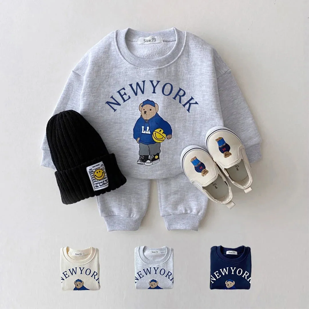 Cartoon Bear New York Print Cotton Sweatshirt and Jogger Pants