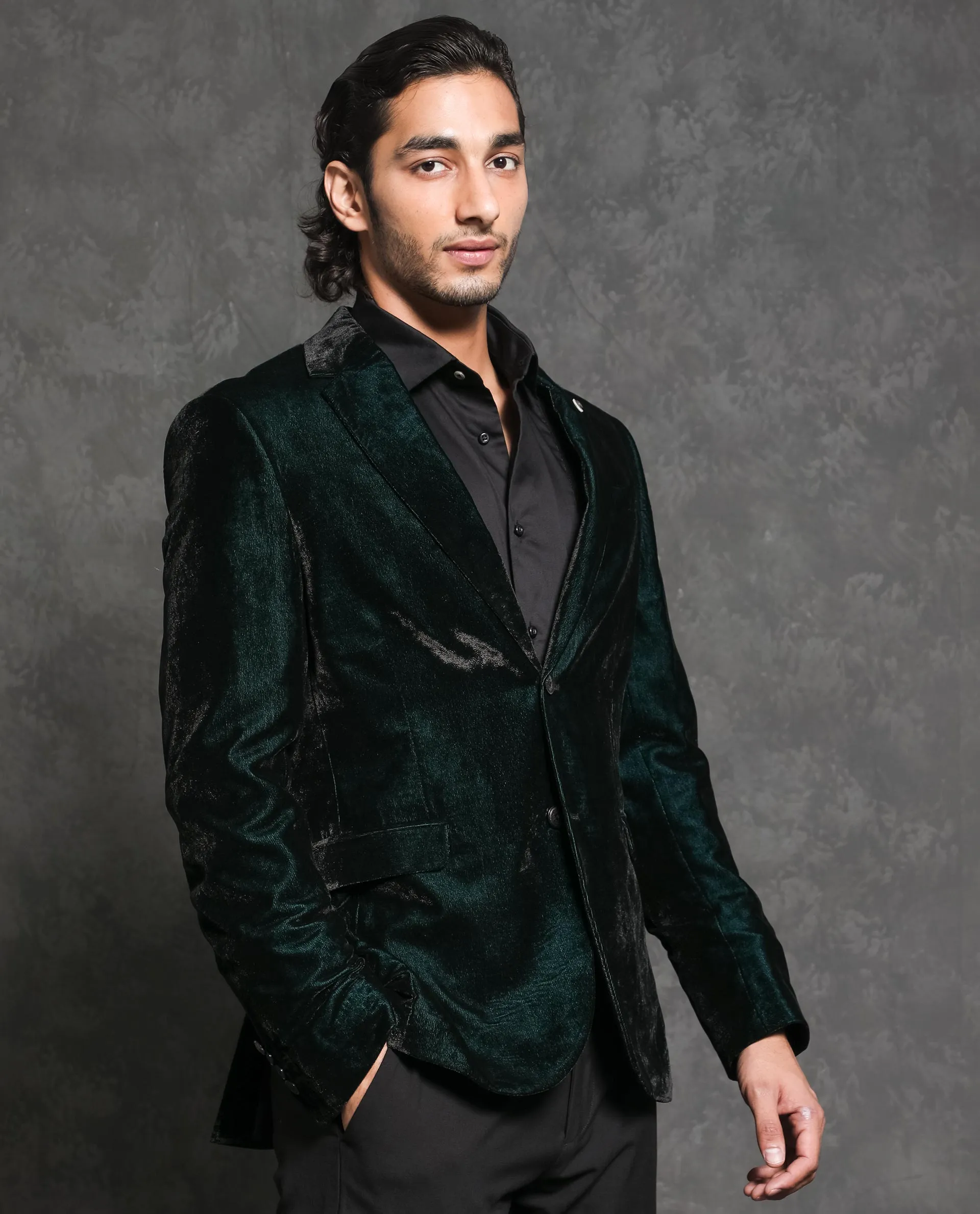 Rare Rabbit Men's Velter Dark Teal Polyester Viscose Fabric Single Breasted Tailored Fit Two Tone Velvet Blazer